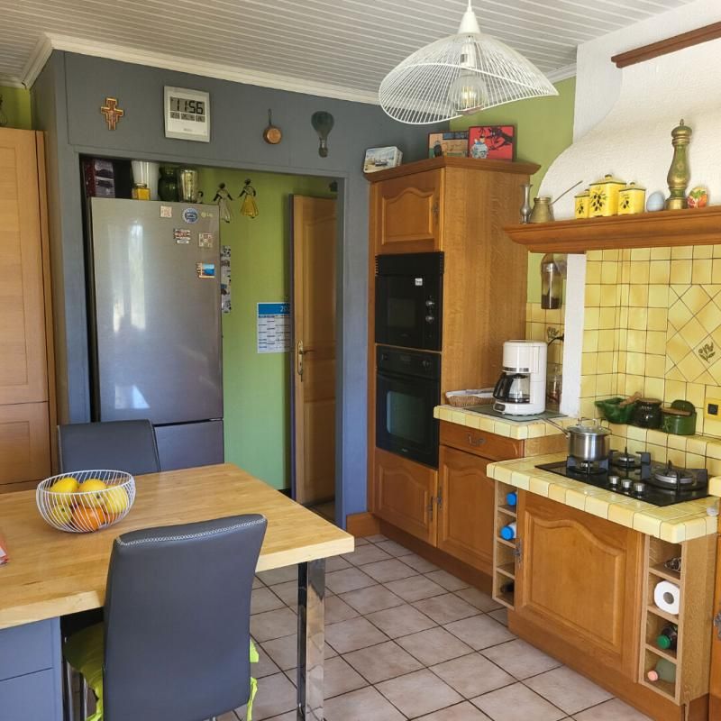 LIRAC Maison indépendante avec terrain piscinable 4