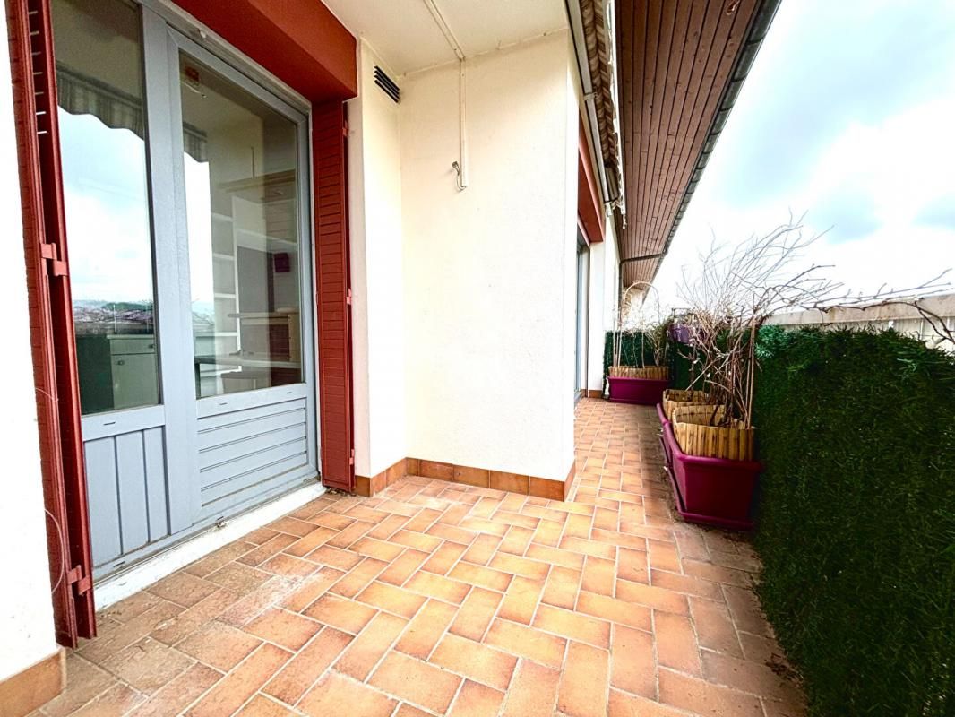 THONON-LES-BAINS Appartement T5 Terrasse cave 83m2 Thonon Les Bains (74200) 2