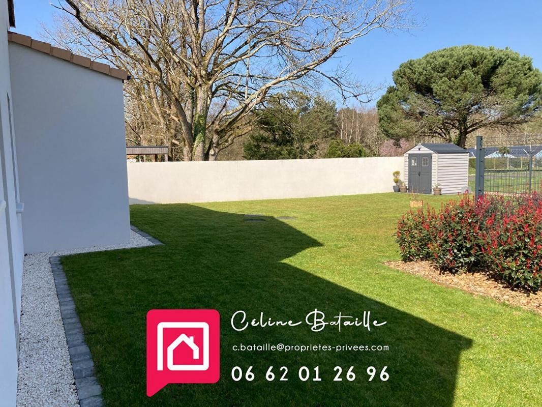 CHALLANS Maison Challans 3 Chambres 109 m2 + garage 25 m2 4