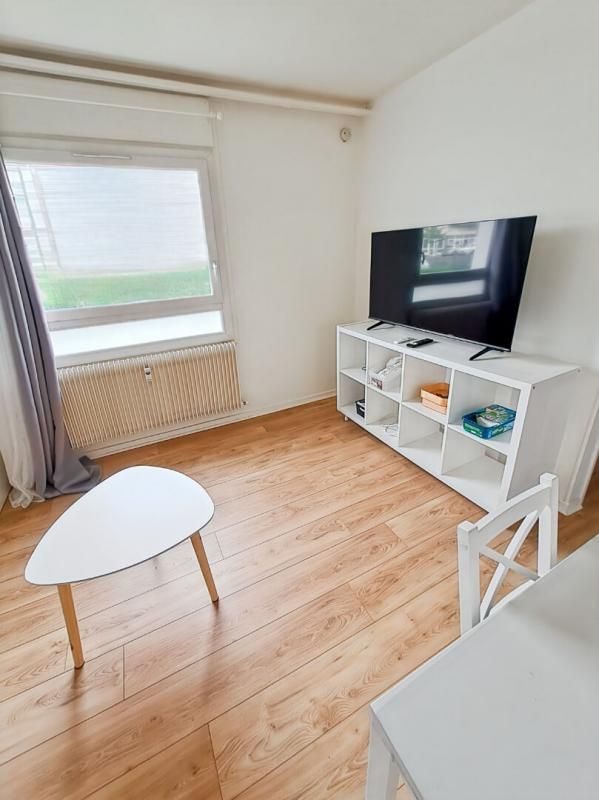 CHALONS-EN-CHAMPAGNE Appartement Studio Chalons En Champagne 1 pièce(s) 22 m2 2