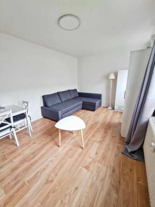 CHALONS-EN-CHAMPAGNE Appartement Studio Chalons En Champagne 1 pièce(s) 22 m2 3