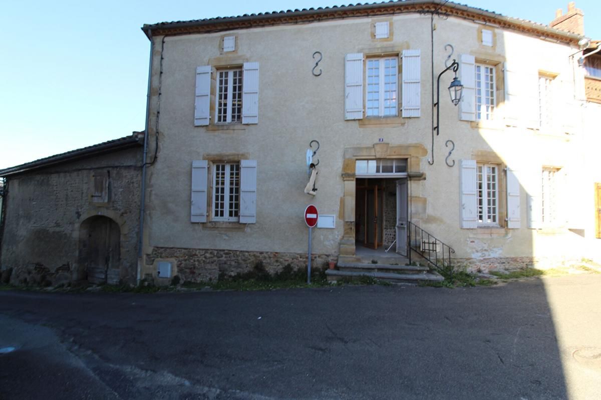 RISCLE Maison Riscle 7 pièce(s) 260 m2 1
