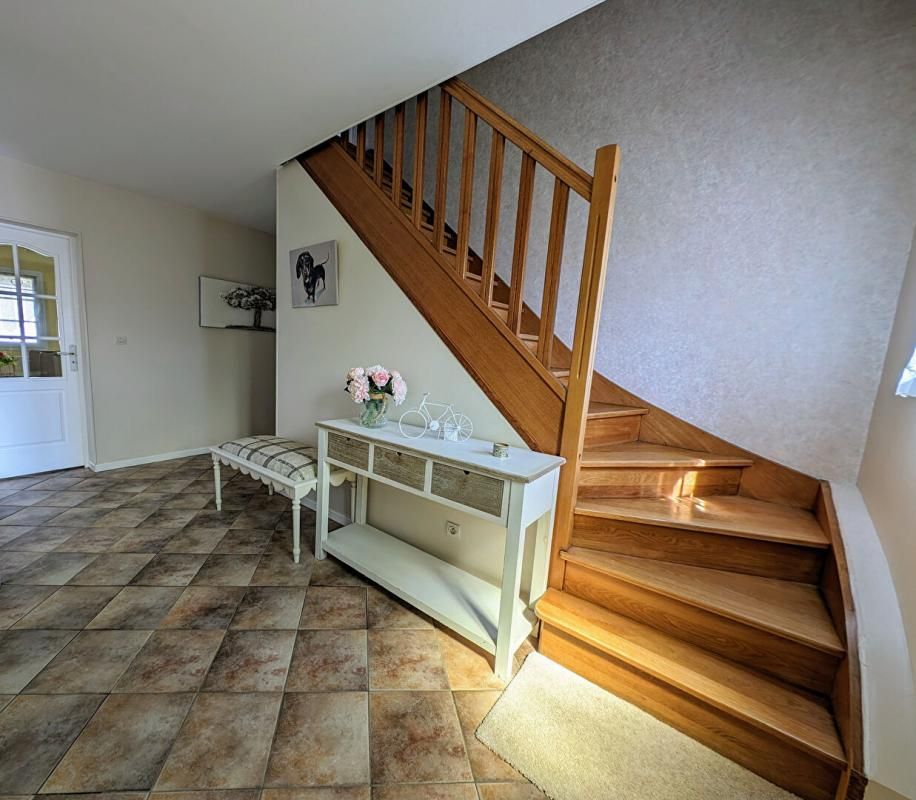 VERNEUIL-EN-HALATTE VERNEUIL EN HALATTE - Maison * Effet WAOUH * garanti - 177 m² 2