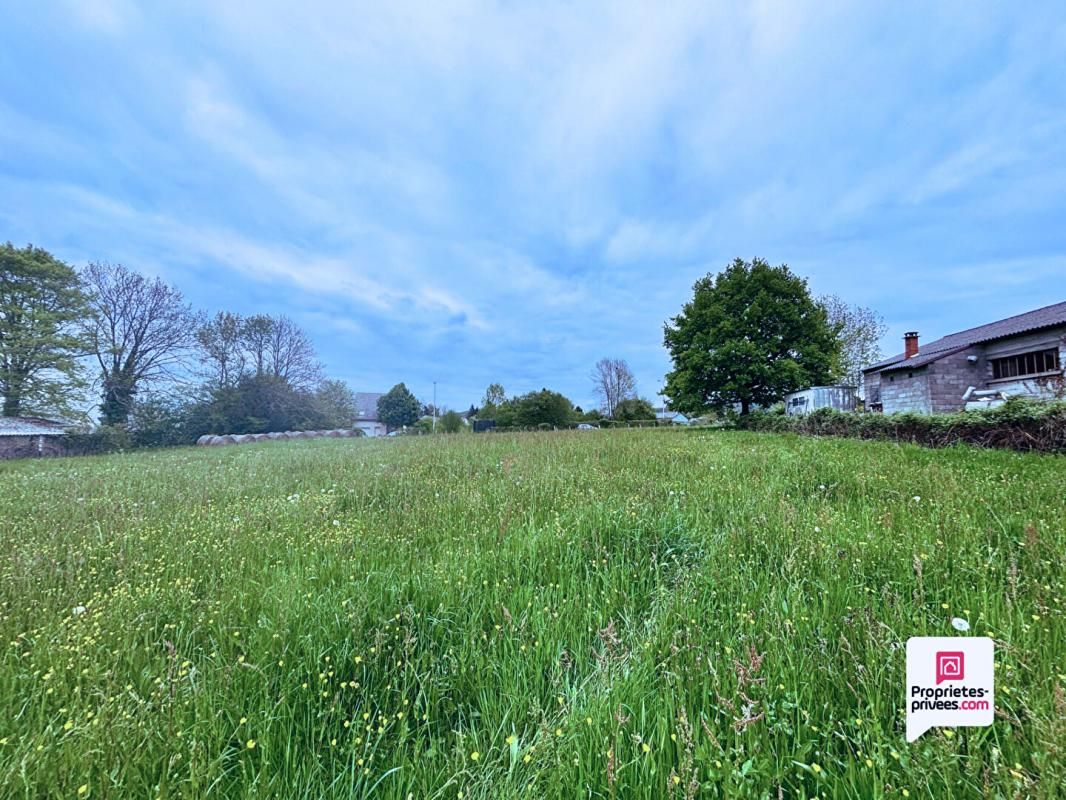 CHAPDES-BEAUFORT Terrain constructible à vendre Chapdes Beaufort 3293 m2 3
