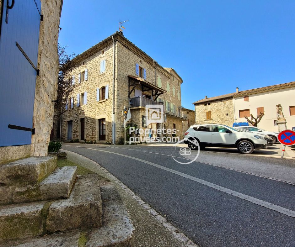BERRIAS-ET-CASTELJAU Maison de village en pierre Berrias Et Casteljau 6 pièce(s) 104 m2 2
