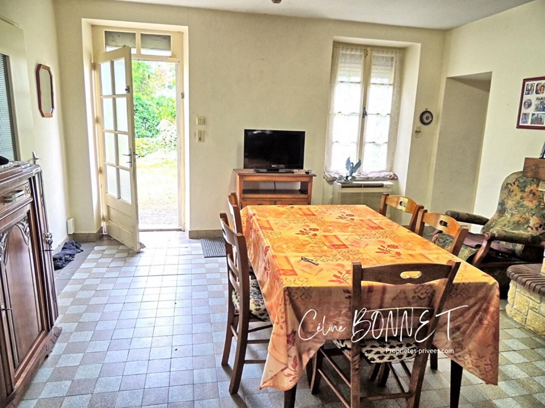 MOUZILLON Maison Mouzillon 7 pièces, 4 chambres, garage, dépendances, 132 m2 2