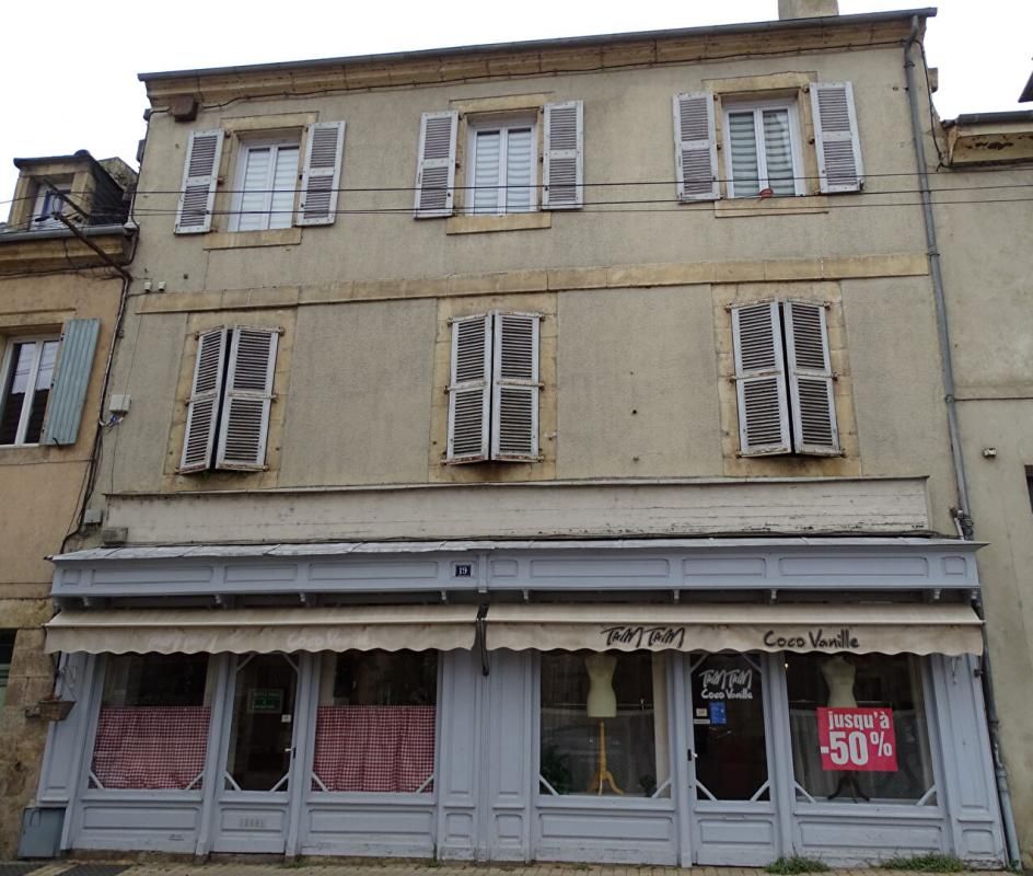 Immeuble Montignac Lascaux 8 pièce(s) 172 m2
