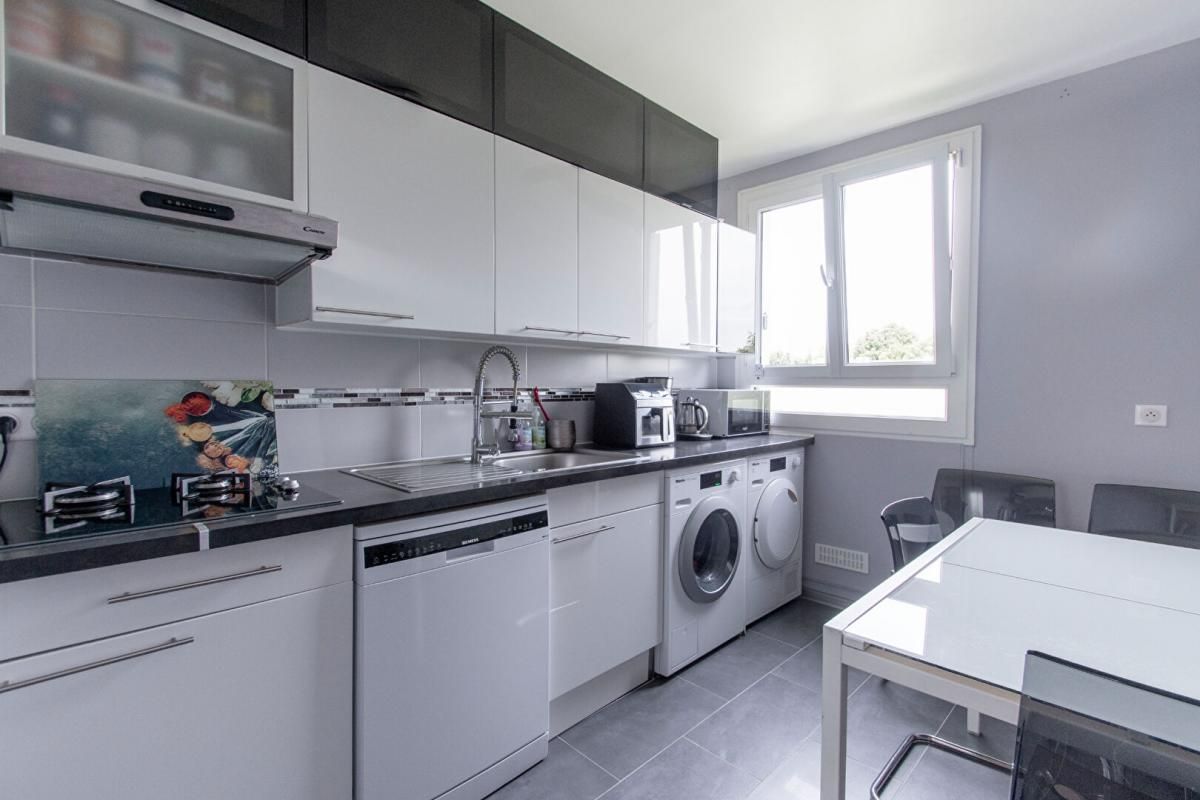 BRETIGNY-SUR-ORGE Appartement Bretigny Sur Orge 3 pièce(s) 62.02 m2 4