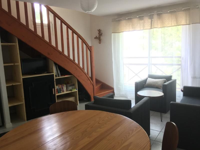 SAINT-GEORGES-DE-DIDONNE Appartement duplex type T2 centre ville 3