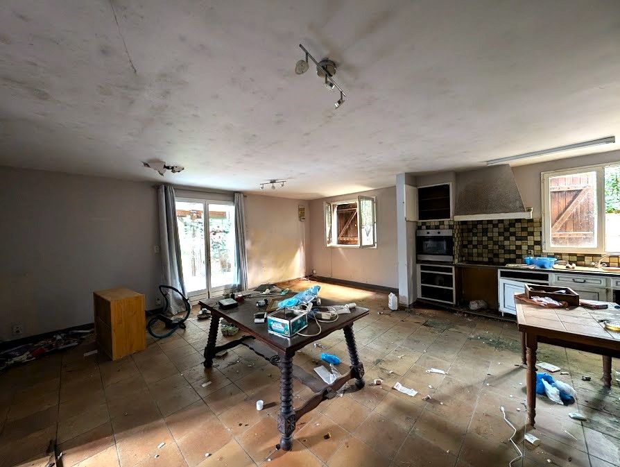 GUJAN-MESTRAS Gujan-Mestras à vendre un ensemble immobilier 1