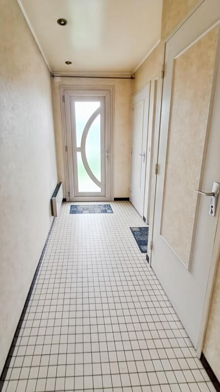 CHALONS-EN-CHAMPAGNE Maison Chalons En Champagne 6 pièce(s) 110 m2 3
