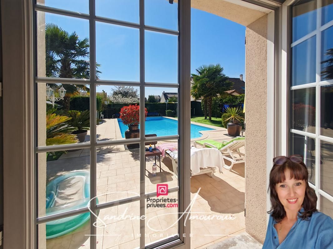 Maison 7 pièce(s) 135 m2 avec Piscine - Cormeilles En Parisis