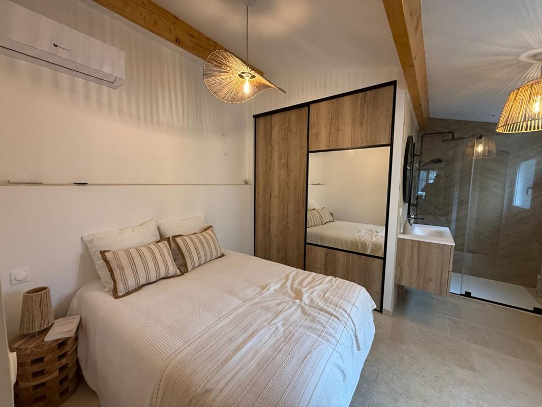 HYERES T2 46.5 m² entièrement rénové ! Centre de Hyères 2