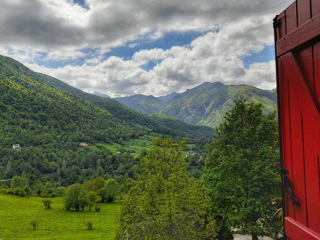 EAUX-BONNES Propriété de 148m2 en vallée d'Ossau 2