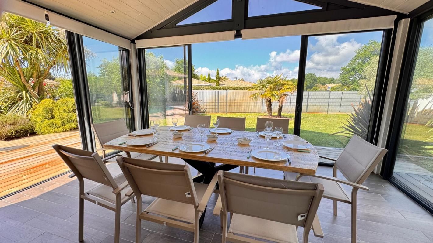 ARES SUPERBE VILLA PLAIN-PIED PISCINE JACUZZI DEPENDANCE 2