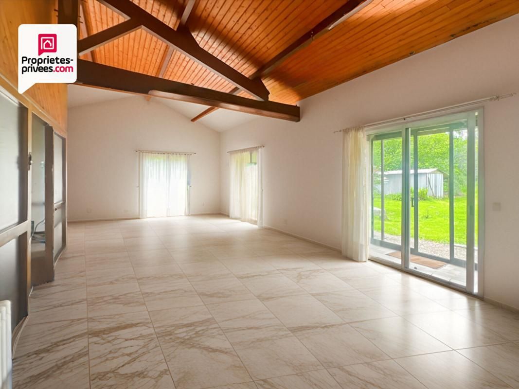 BAZAS Maison de plain-pied - 4 chambres - garage - jardin 1 hectare 38 3