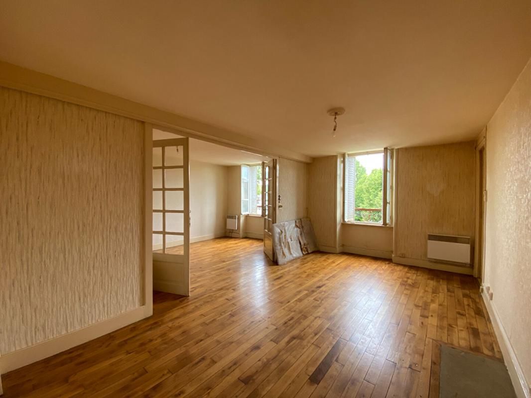 GIAT Maison avec jardin à Giat 2