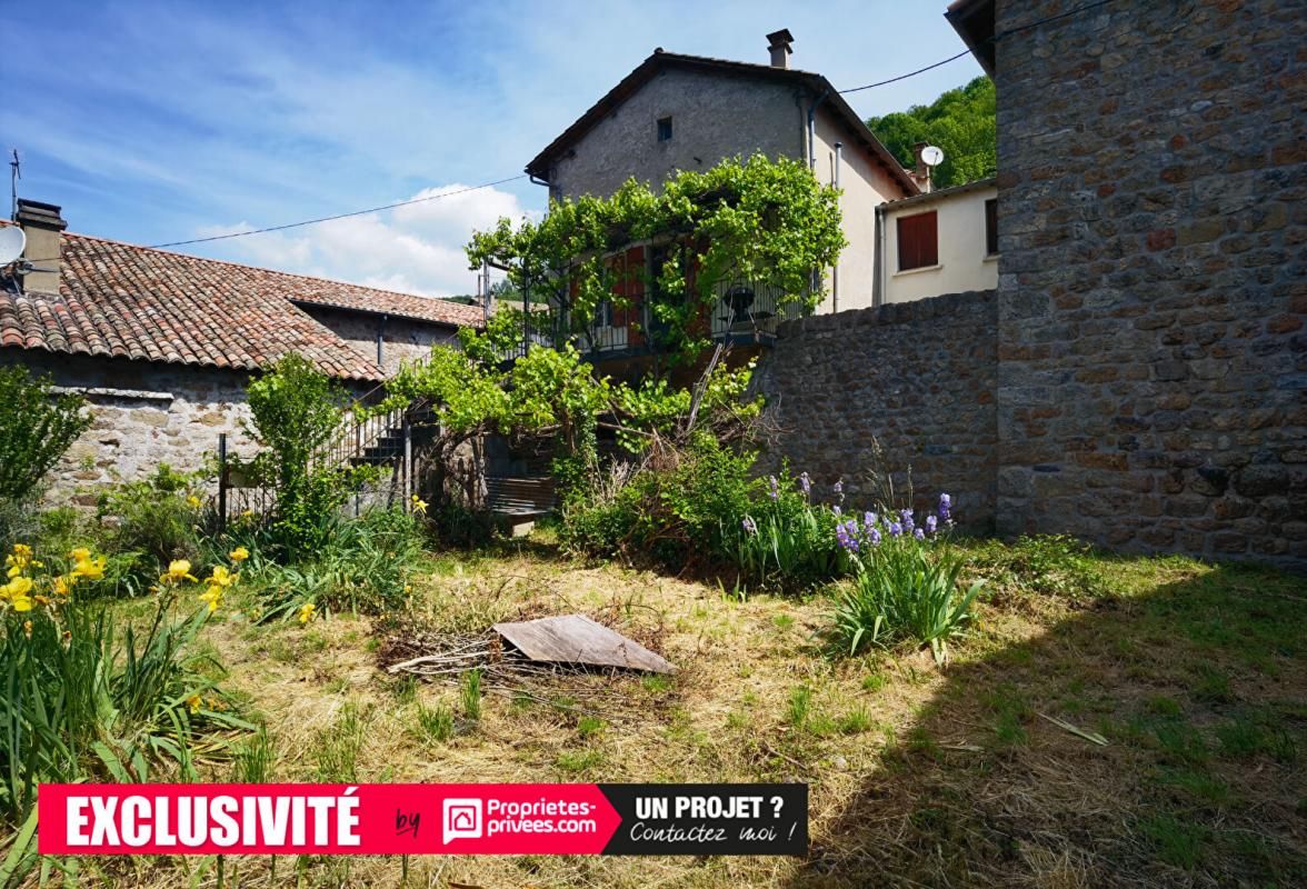 Maison de hameau de 4 pièces 90 m2 à Saint Pierre De Colombier