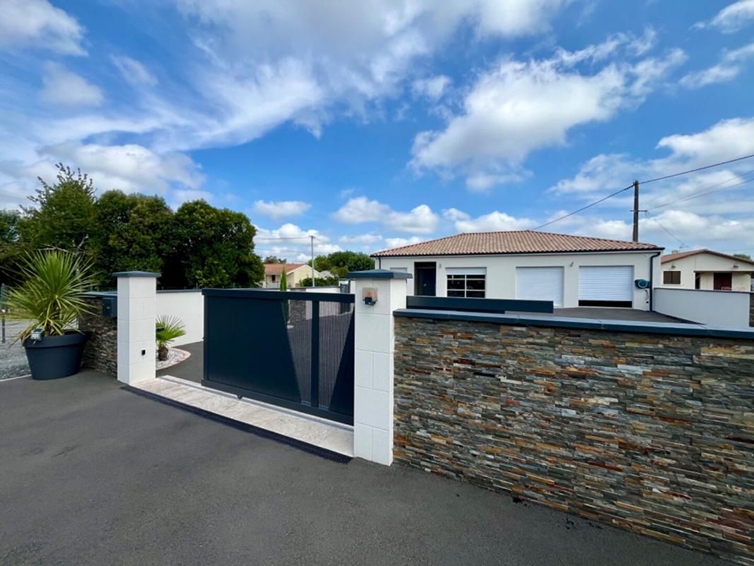 Maison 110m² avec garage 20m² - Saint Laurent d'Arce (33240)