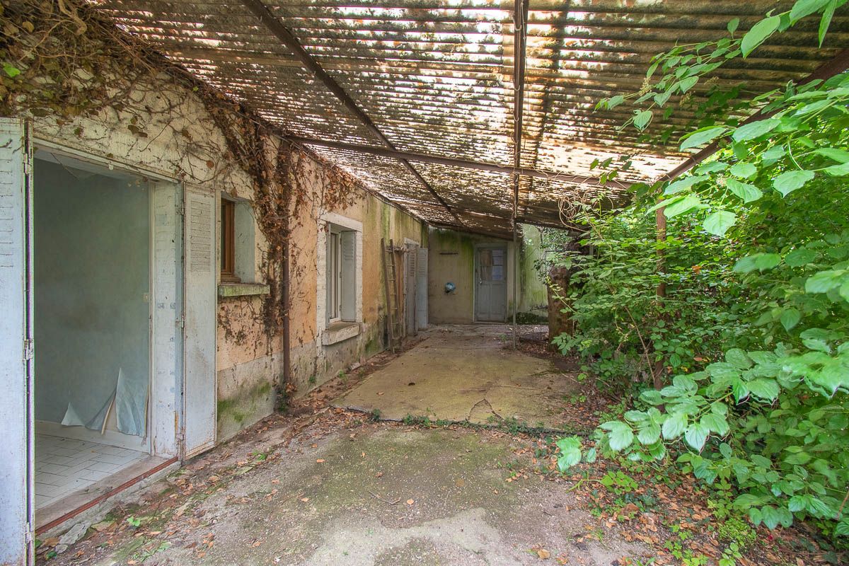 SAINT-OUTRILLE Maison 3 pièce(s) 71.67 m2 4