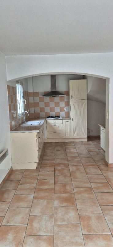 MARSEILLE-12E-ARRONDISSEMENT Bastide 4 pièces de 94 m² avec terrasse, jardin, garage 4
