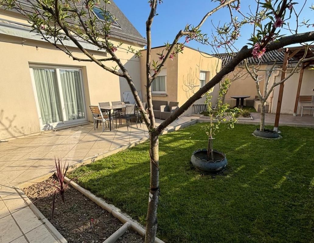 Maison contemporaine à Saint Brieuc 6 pièce(s) 123.3 m2