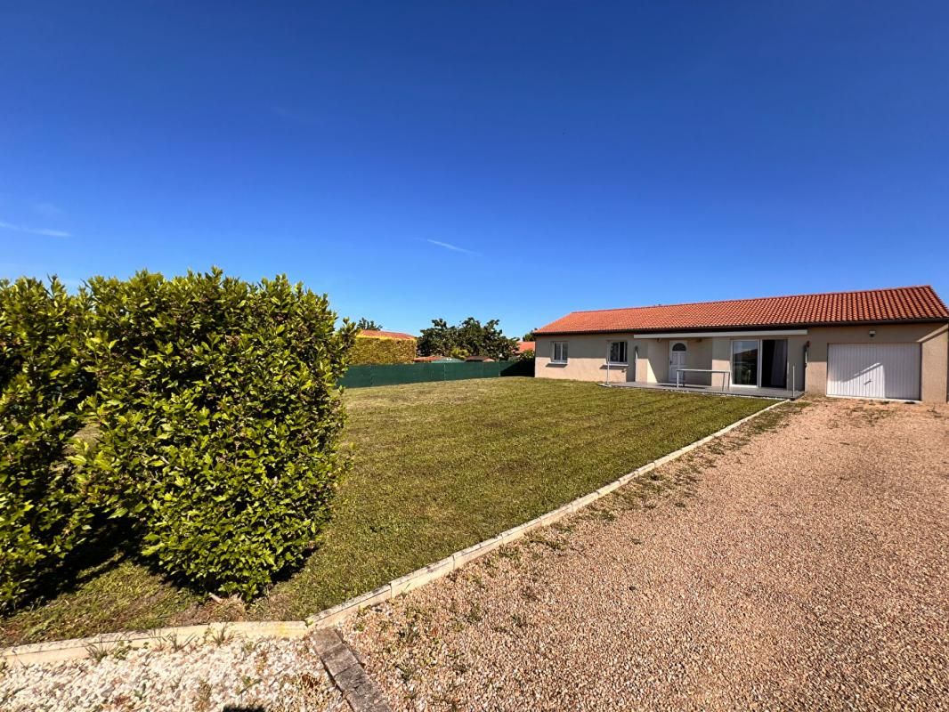 ENNEZAT Maison avec jardin 1