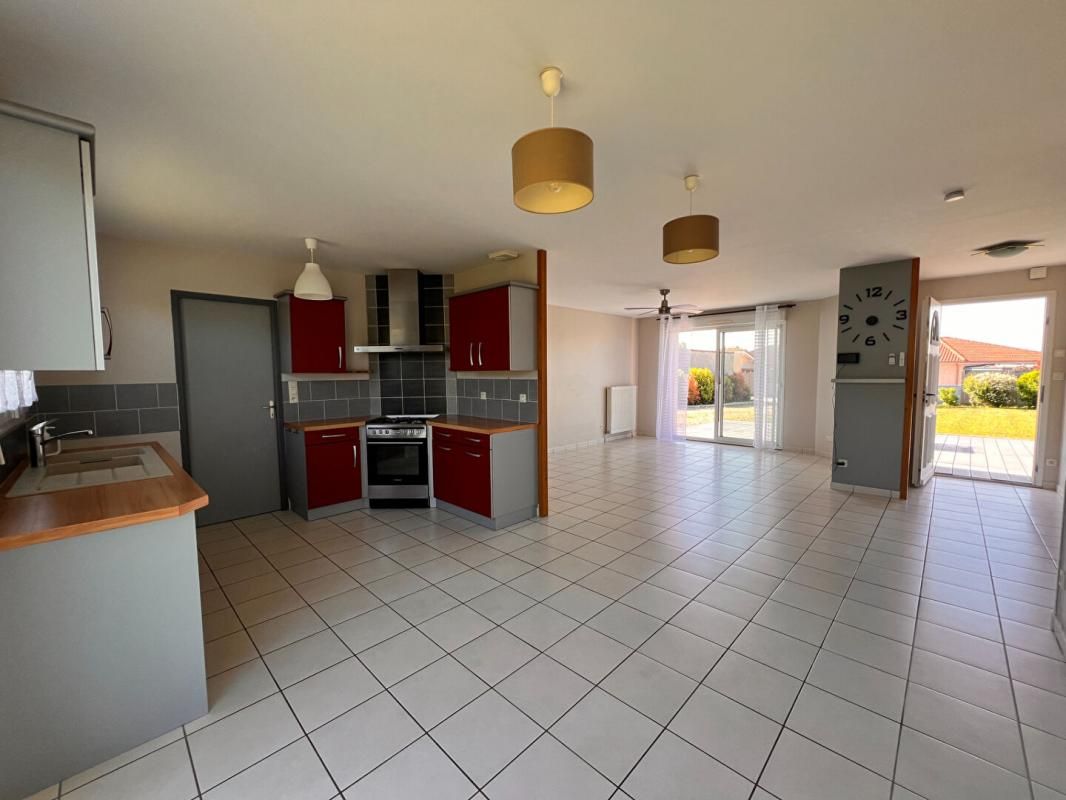 ENNEZAT Maison avec jardin 3
