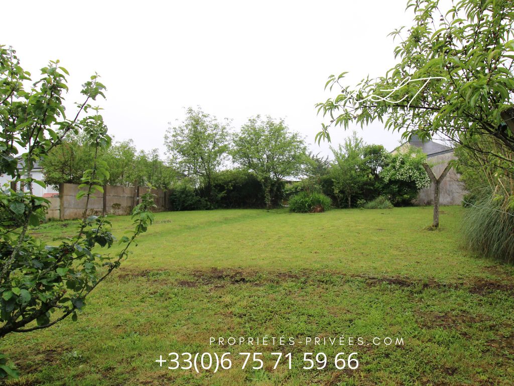 QUESTEMBERT Terrain viabilisé de 663 m² entre gare et bourg 2