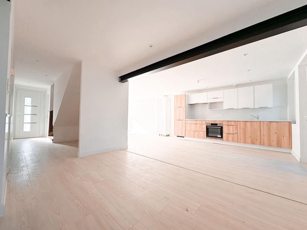 MAISON SAINT HERBLAIN BOURG - 4 chambres