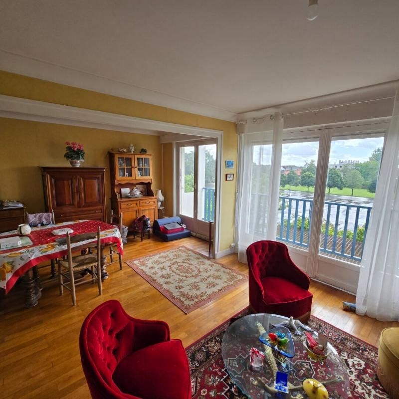 SAINT DONATIEN: Appartement 4 pièces rue Gaston Turpin