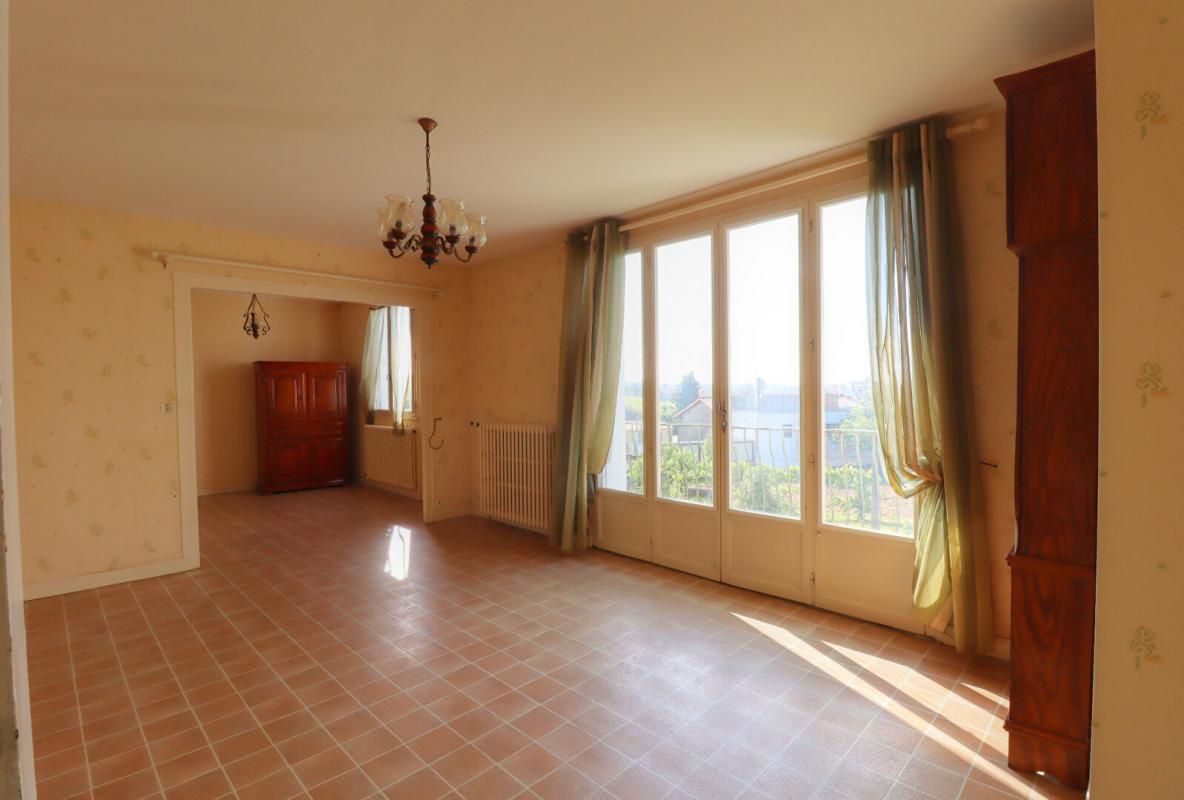 BEUGNON-THIREUIL Maison Beugnon Thireuil 4 pièce(s) 99 m2 3