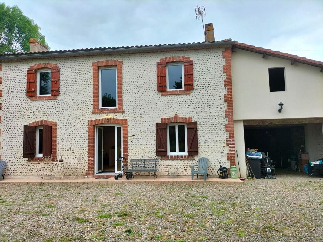 AIRE-SUR-L'ADOUR Maison rénovée Aire Sur L Adour - 3 pièce(s) - 91 m2 extensibles 1