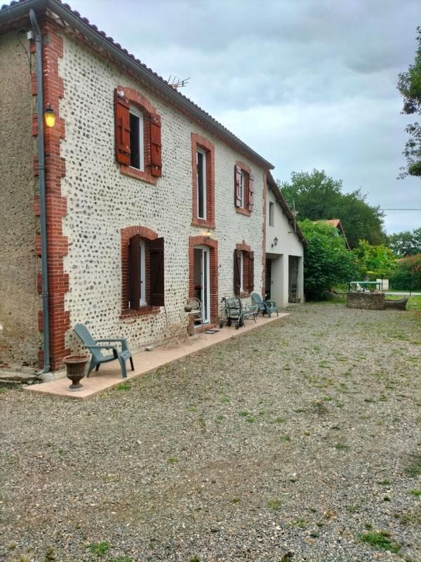 AIRE-SUR-L'ADOUR Maison rénovée Aire Sur L Adour - 3 pièce(s) - 91 m2 extensibles 2