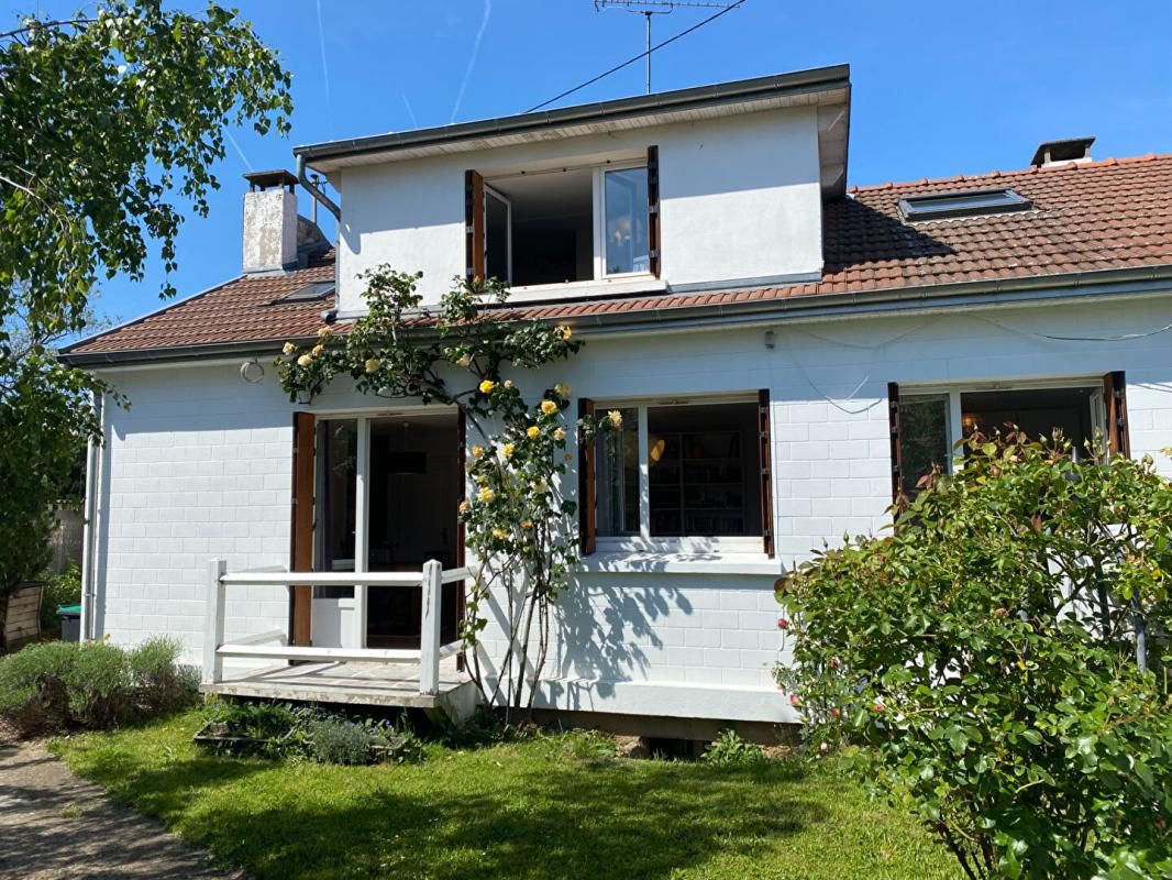 Maison Villejuif 6 pièce(s) 100 m2