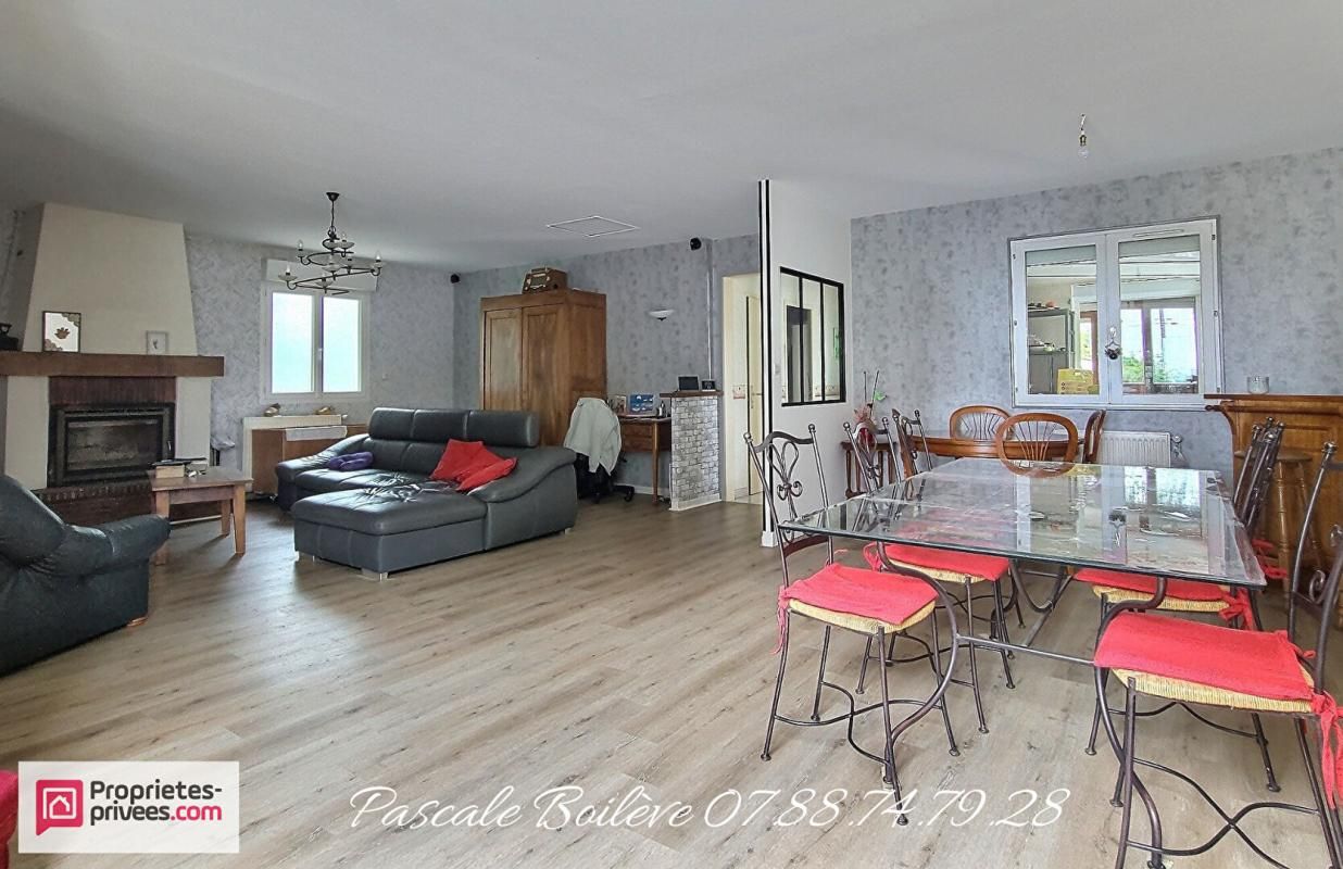 ALLONNES Maison PLAIN-PIED 171 m² - 4 chambres - ALLONNES (49650) 1