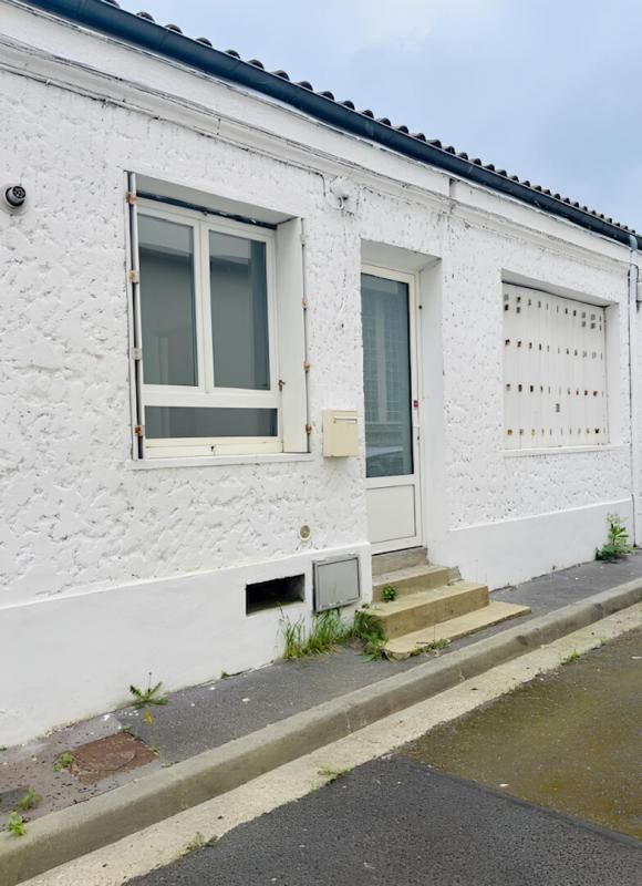 BORDEAUX Jolie petite maison à Bordeaux rive droite 1