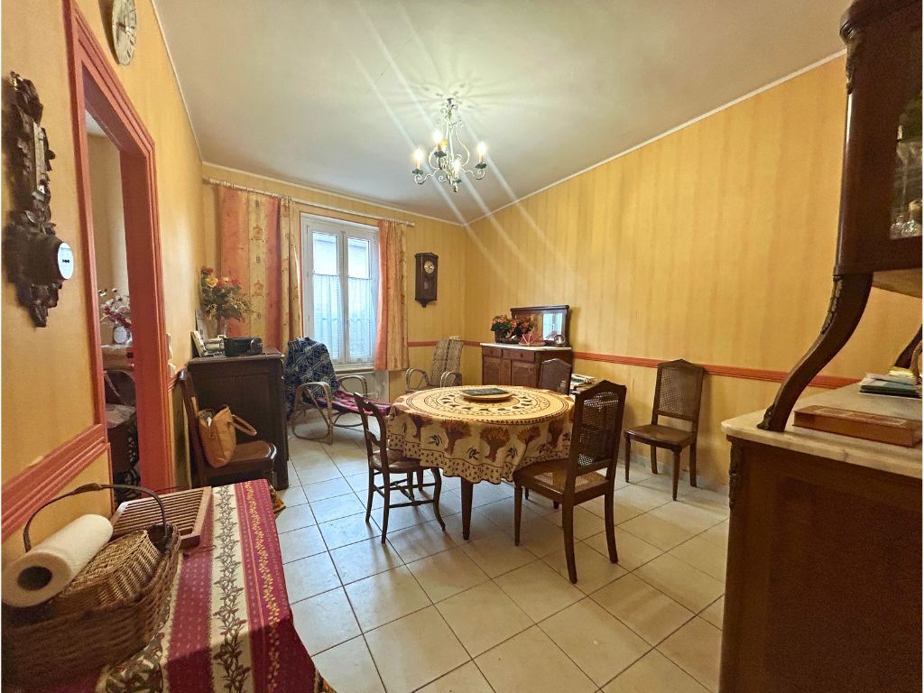 FESTIGNY Maison Festigny 6 pièce(s) 139 m2 4