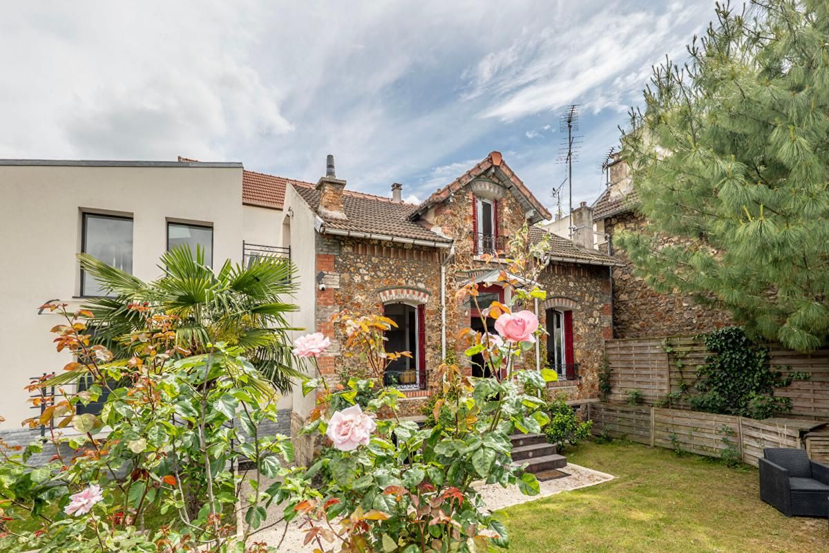 MALAKOFF Grande Maison, 5 à 6 chambres, atypique 1