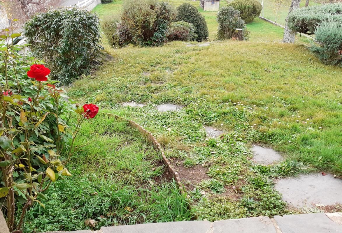 COUBON Maison Coubon 5 pièce(s) 150 m² 3