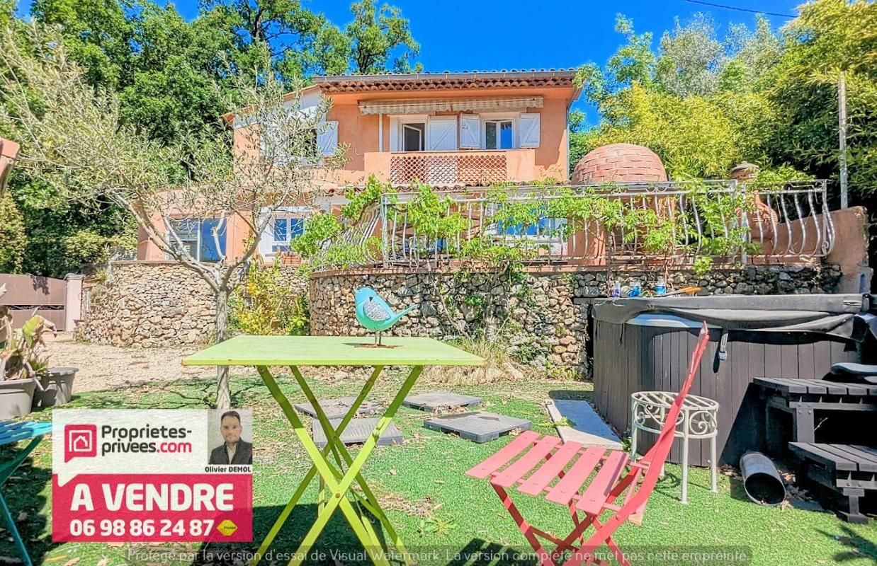 MONTAUROUX PROPRIETE COMPOSEE DE DEUX HABITATIONS 2