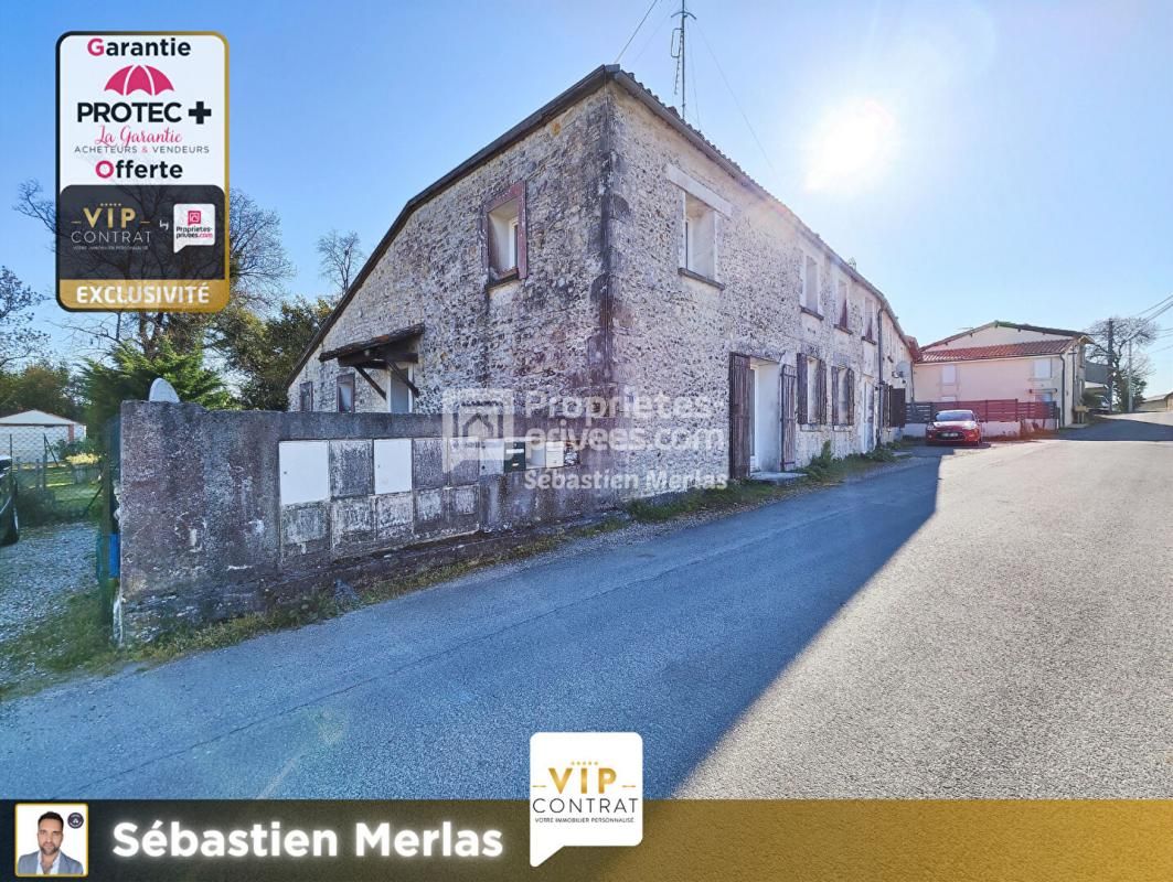 BARBEZIEUX-SAINT-HILAIRE GARANTIE 12 MOIS OFFERTE ! Ensemble de trois maisons sur une parcelle de 1847 m² 1