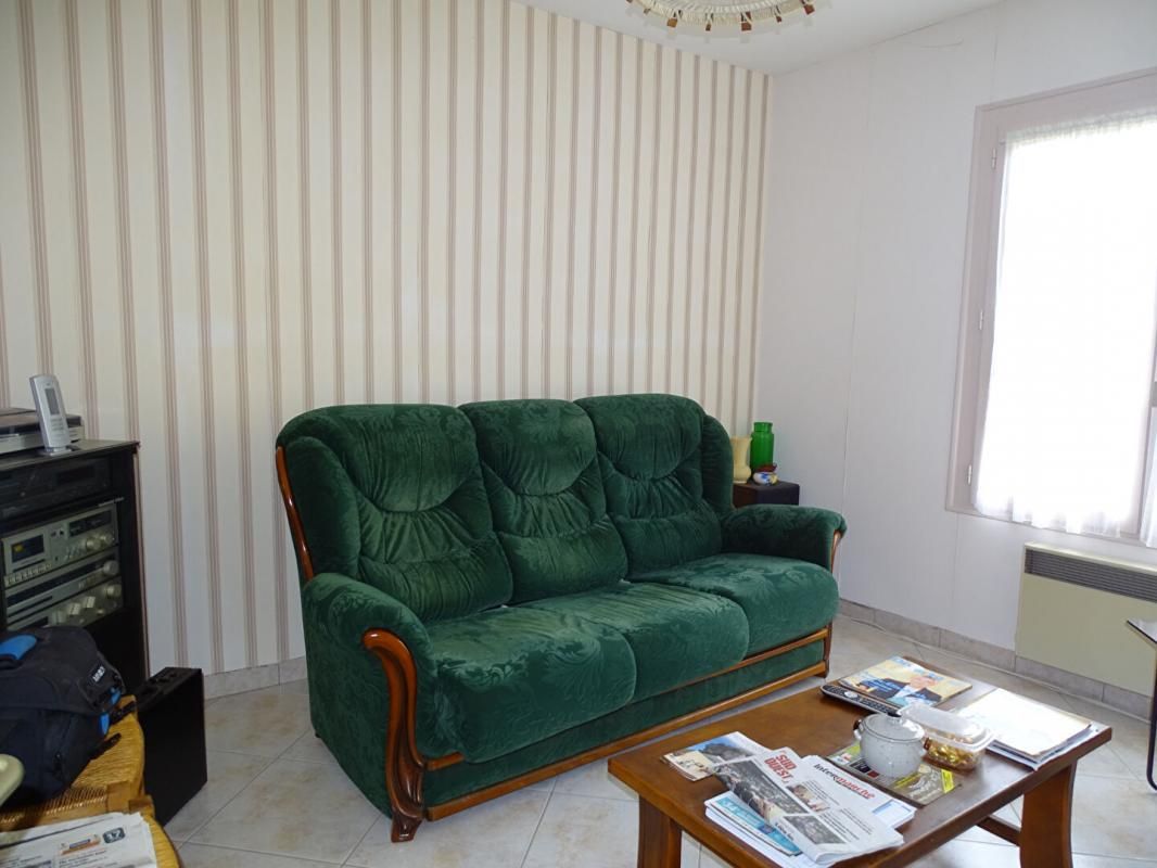 THONAC Maison Thonac 6 pièce(s) 89.40 m2 3