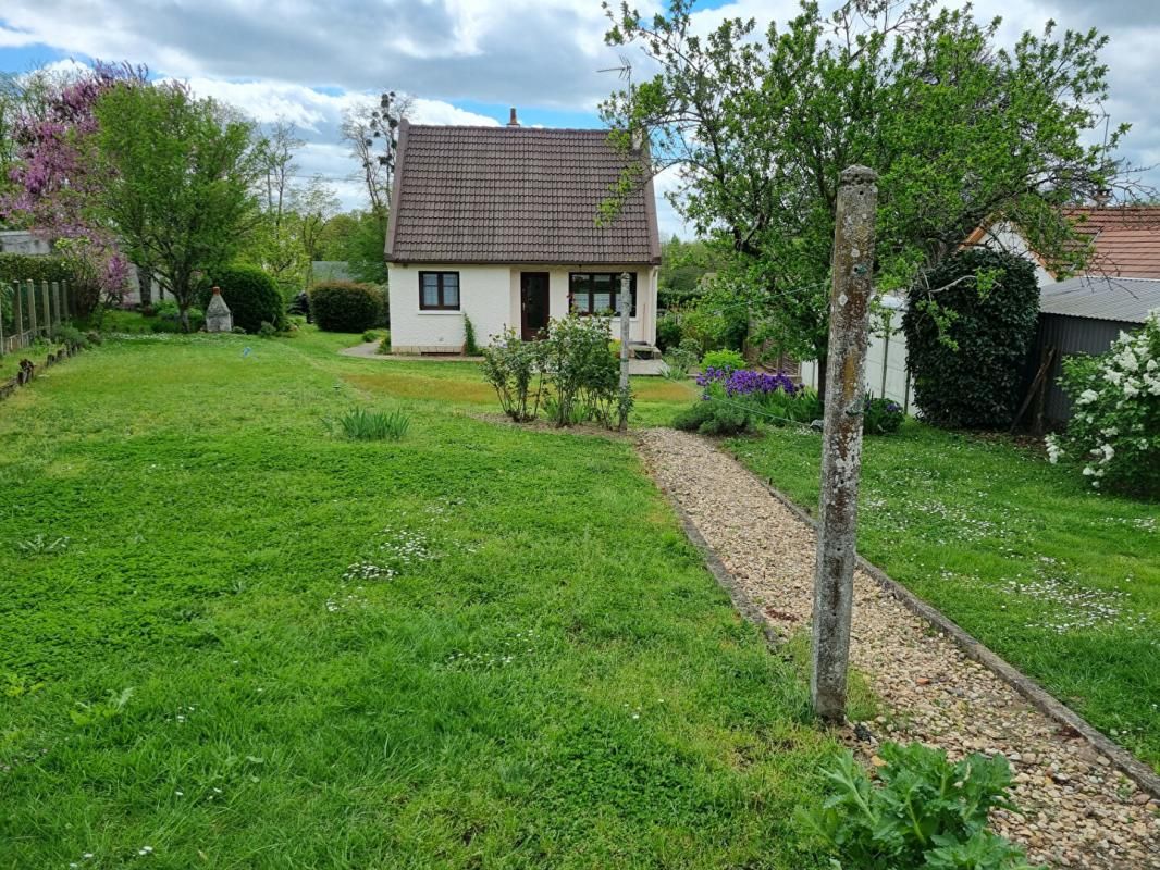 LES BORDES Maison 2 ou 3 chambres et sous sol 2