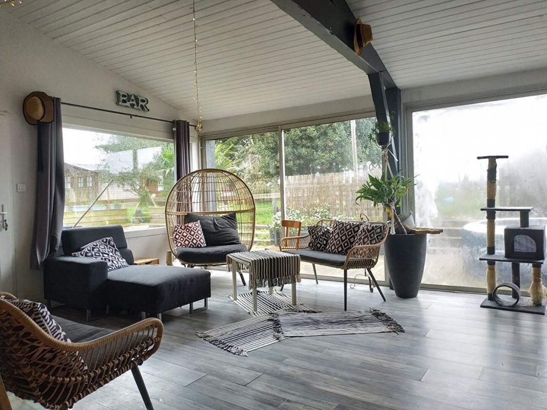 Maison Barbechat (44450), 200 m², 5 chambres + bureau, 1 700m² terrain
