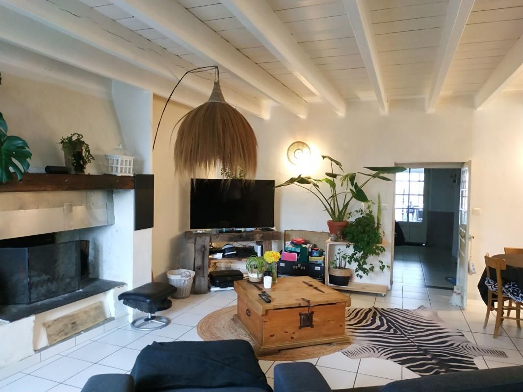 DIVATTE-SUR-LOIRE Maison Barbechat (44450), 200 m², 5 chambres + bureau, 1 700m² terrain 4
