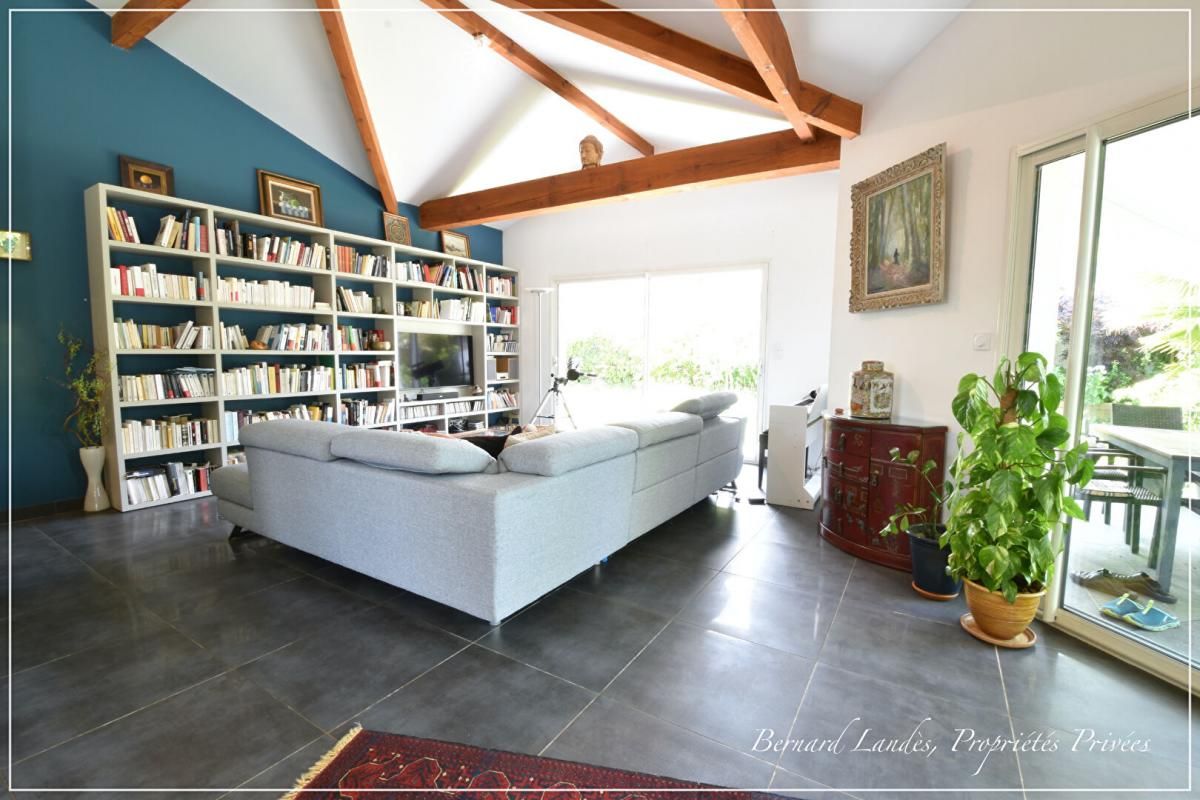 DAX Maison 4 pièce(s) 106.77 m2 2