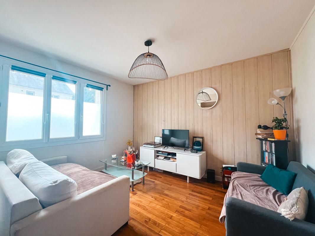 NANTES Appartement Nantes 2 pièces avec box et cave - Sainte-Thérèse / Américains 2