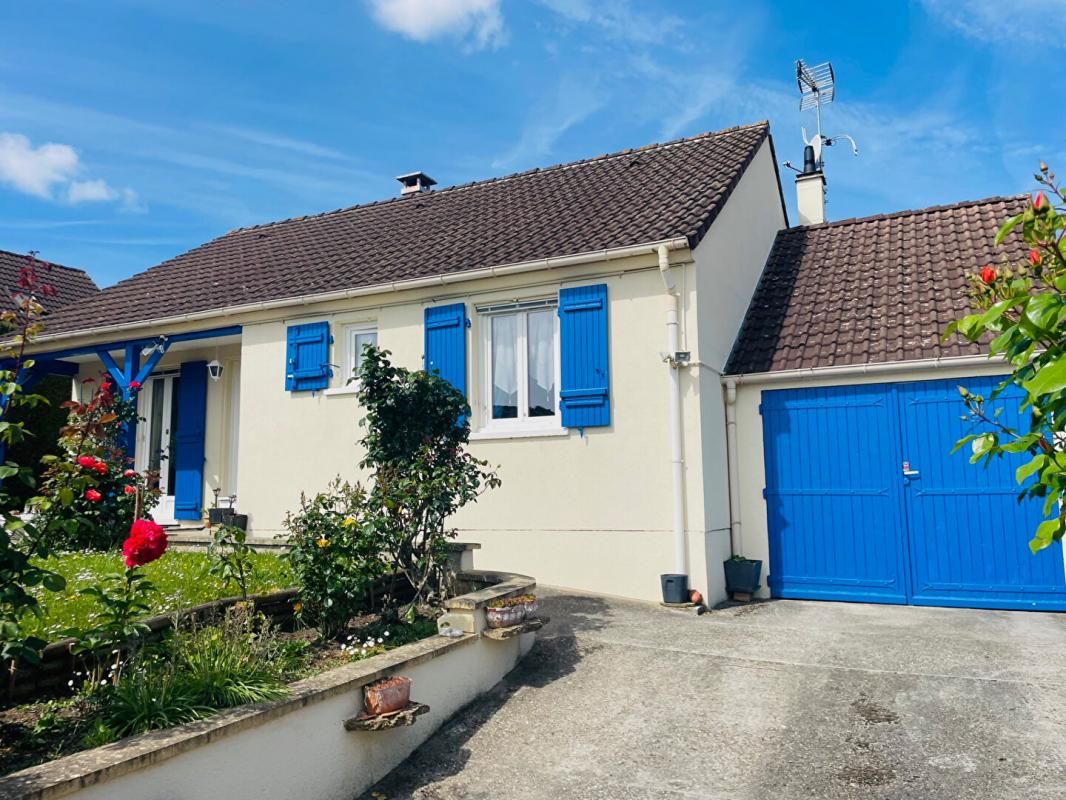 VERNOUILLET Maison Vernouillet 4 pièce(s) 103 m2 avec 3 chambres, garage, grenier, jardin 2