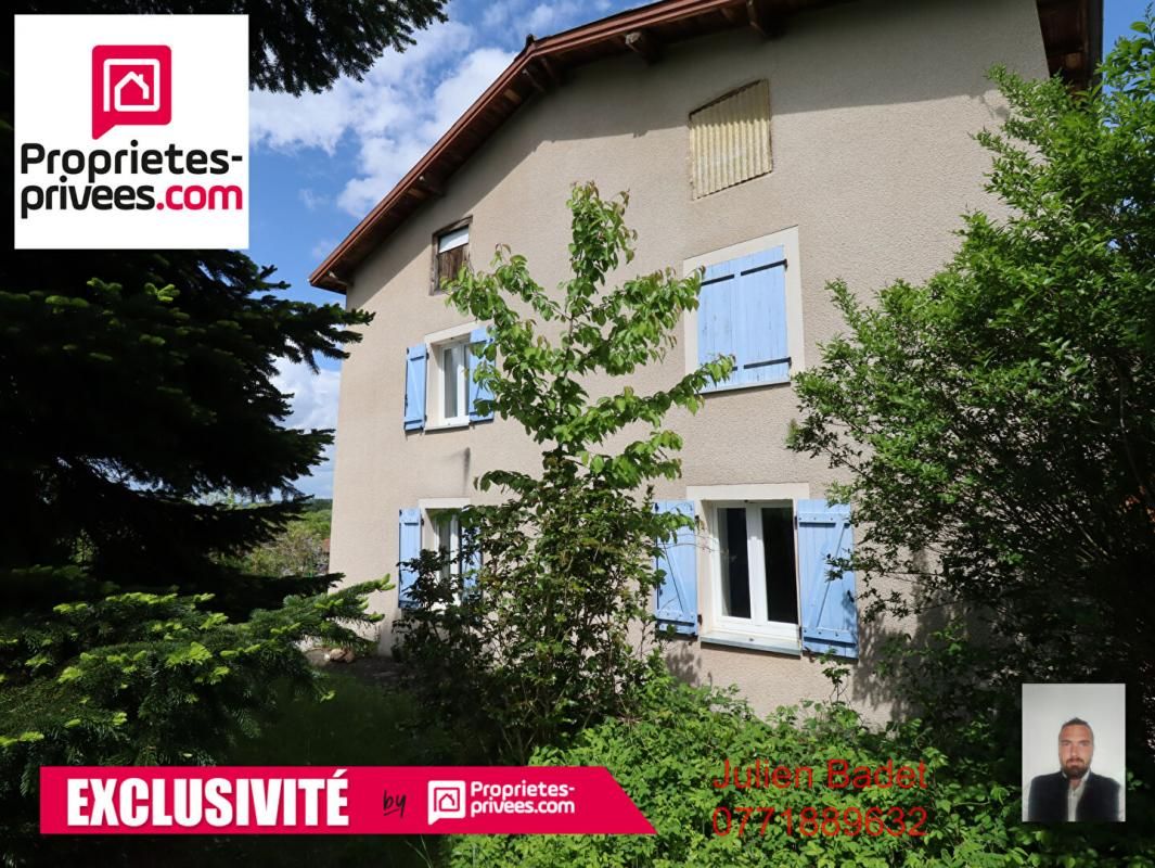 ESCOUTOUX Maison Escoutoux 8 pièce(s) 155 m2 , grange, Terrain et vue sur les Volcans 3